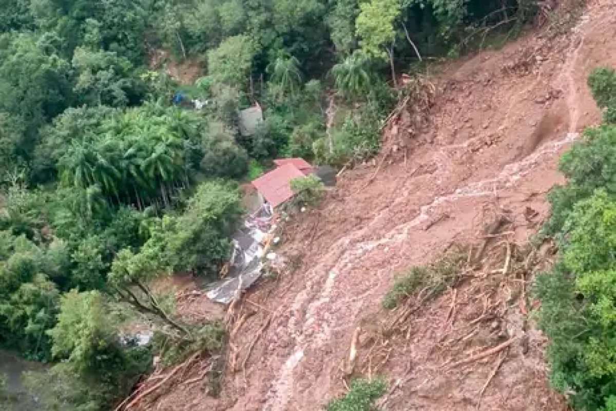 Sobe para 10 o número de mortos durante temporais no RS