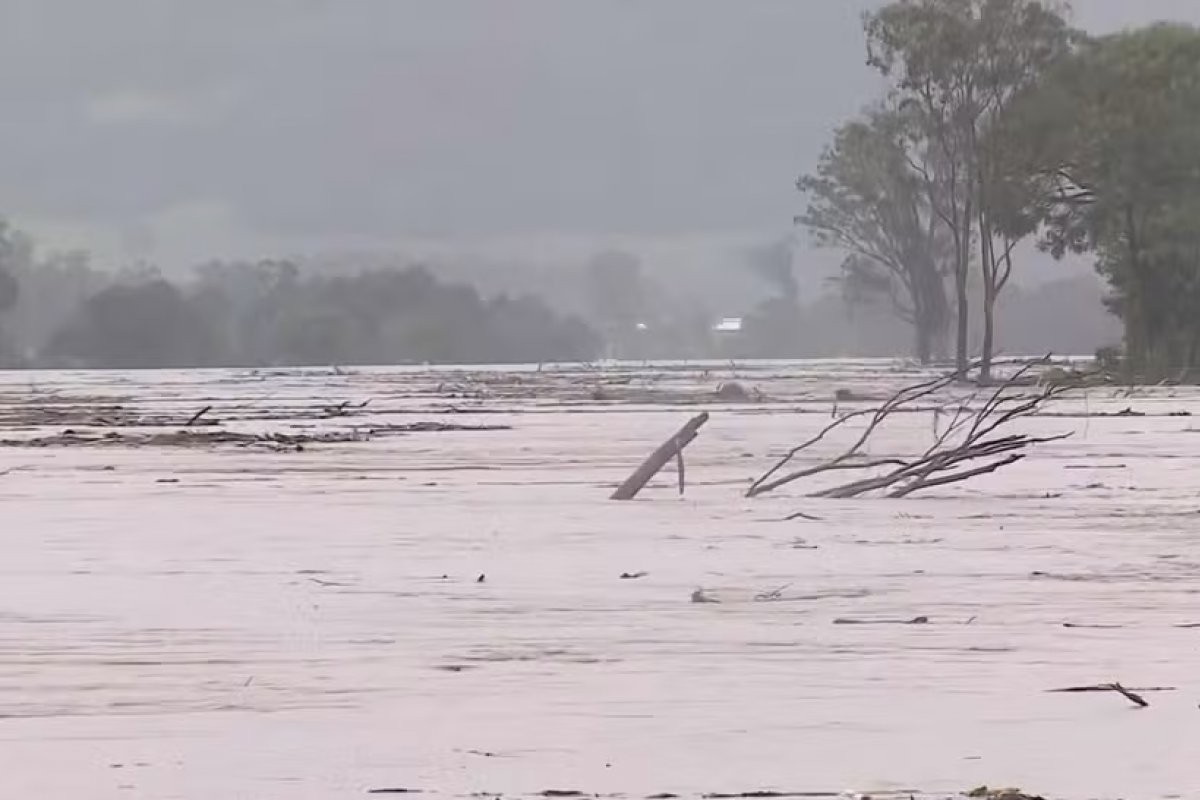 Com mais de 10 mortes, RS decreta calamidade pública por causa das chuvas intensas
