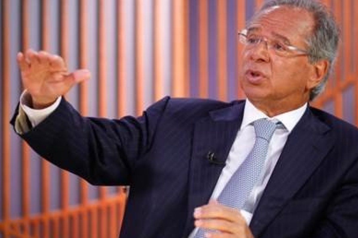 Ministro Paulo Guedes fala da economia brasileira em entrevista exclusiva para o SBT