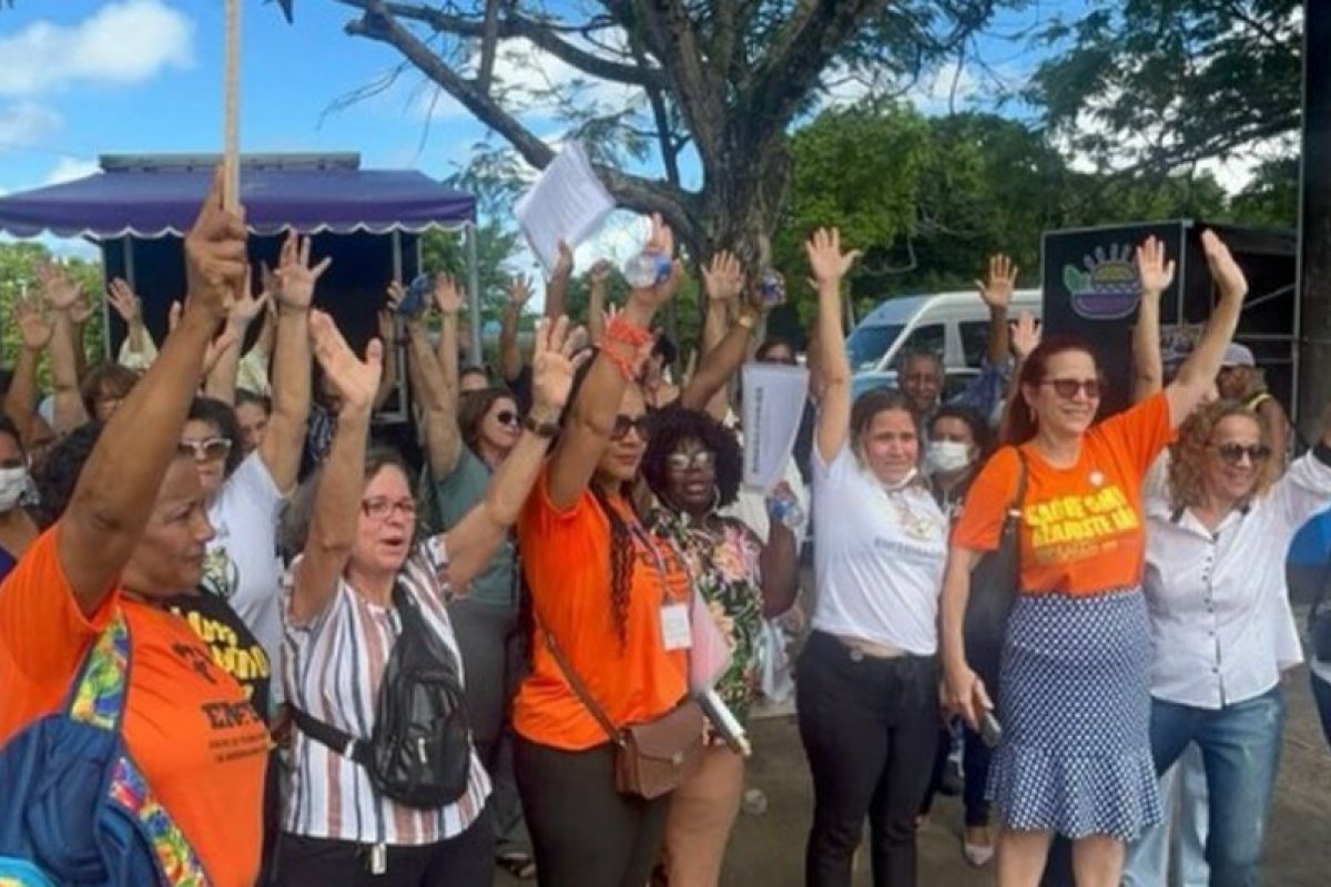 Servidores estaduais da Saúde paralisam atividades por 24 horas