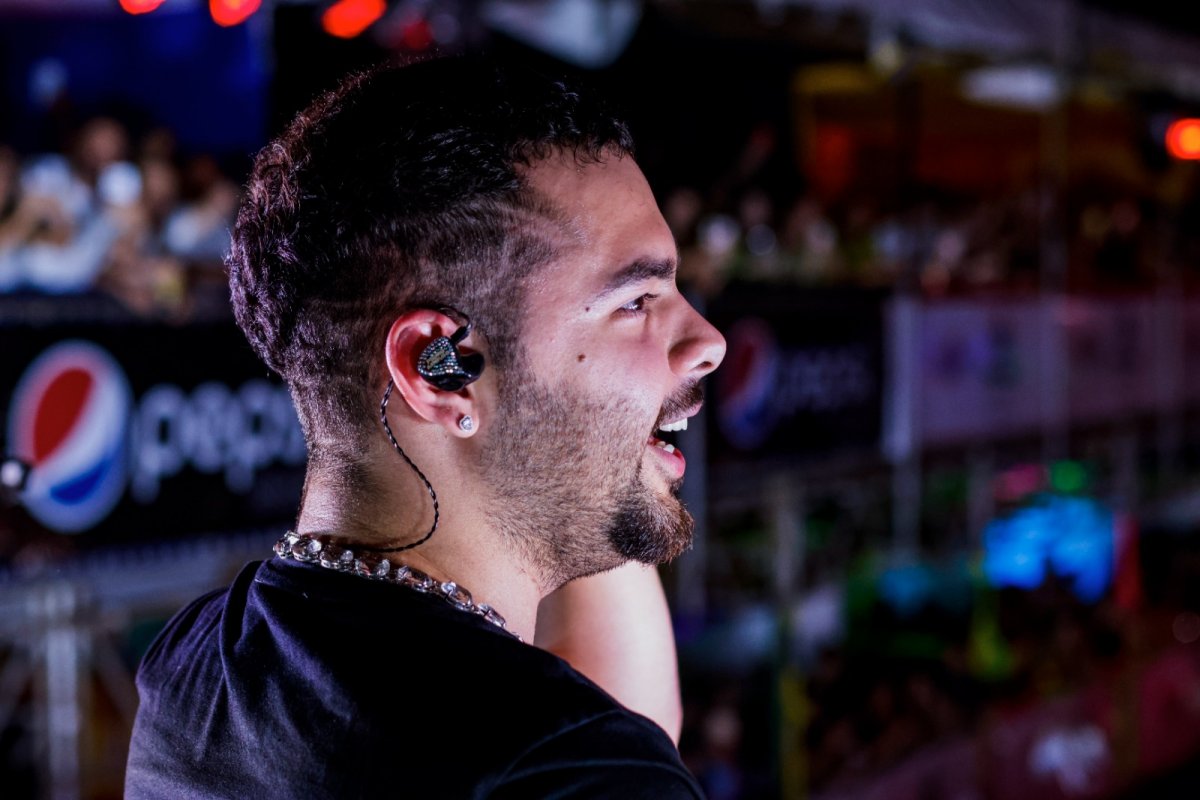 Após show de Madonna, Pedro Sampaio comanda after em Copacabana