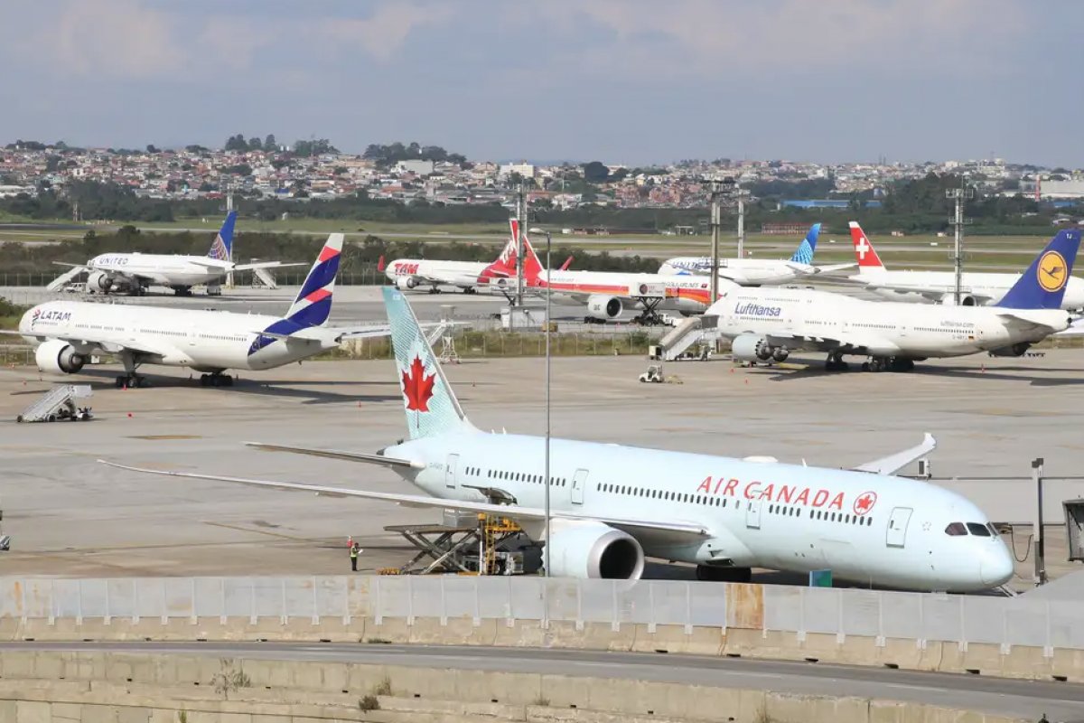 Petrobras aumenta em 2,8% preço de querosene de aviação