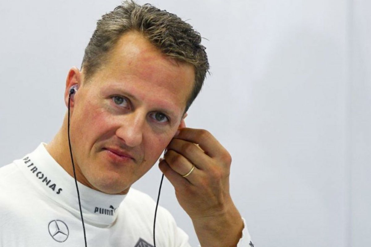 Corpo do piloto Michael Schumacher pode estar "deteriorado", segundo jornal italiano