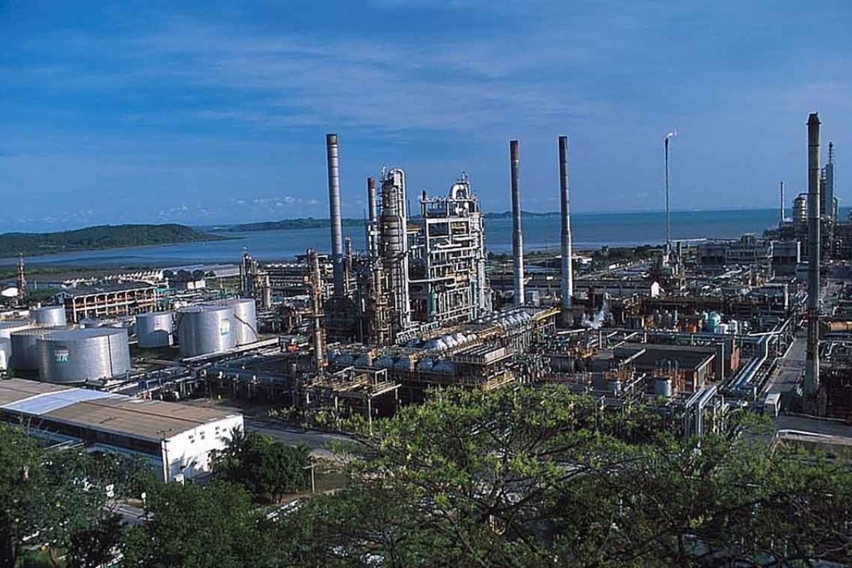 Deficiências operacionais na Refinaria de Mataripe expõem riscos de desabastecimento na Bahia