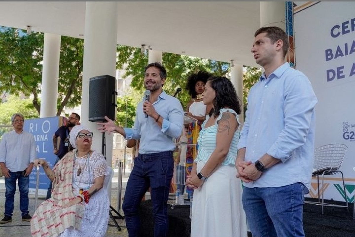 Prefeitura do Rio de Janeiro isenta Taxa de Uso de Área Pública para 25 baianas de acarajé!