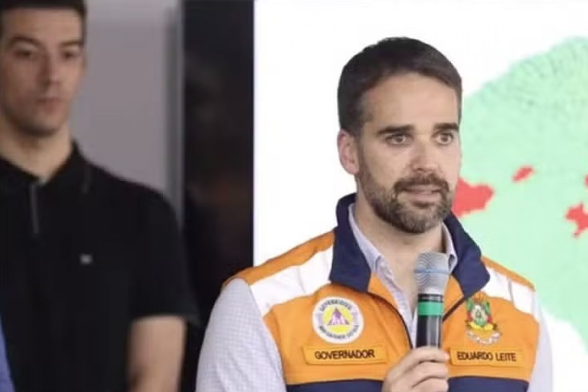 Governador Eduardo Leite faz alerta sobre golpes em doações ao Rio Grande do Sul