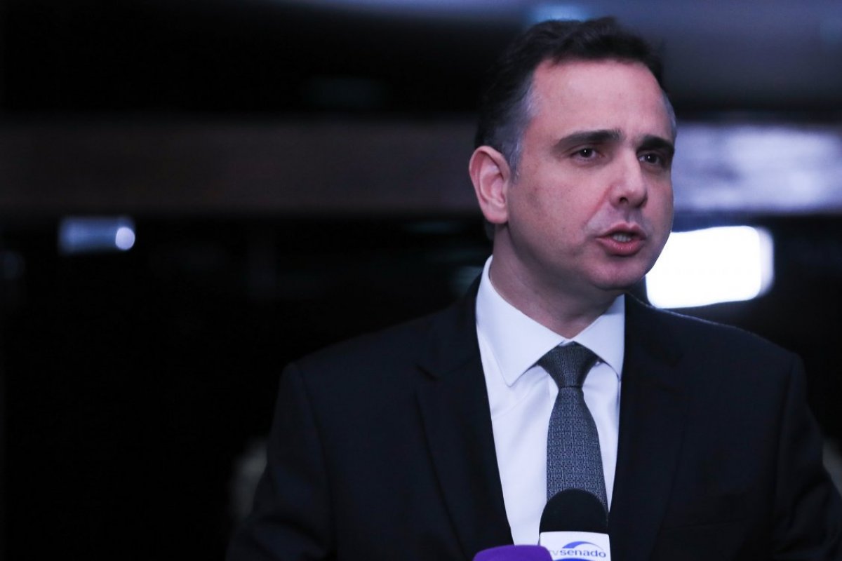 Pacheco anuncia criação de comissão para avaliar medidas de reconstrução do RS