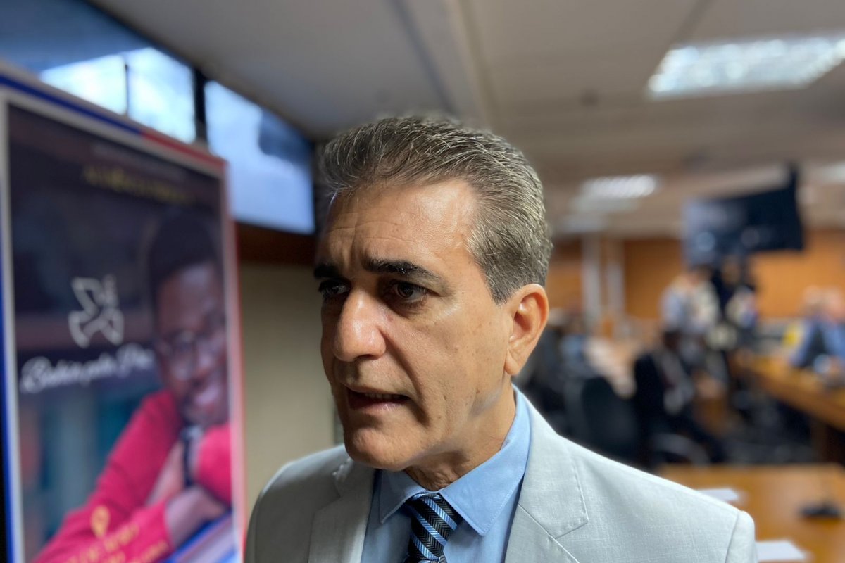 'A Bahia tem feito o seu esforço e dever de casa', diz Robinson Almeida sobre proposta do 'Programa Bahia Pela Paz'