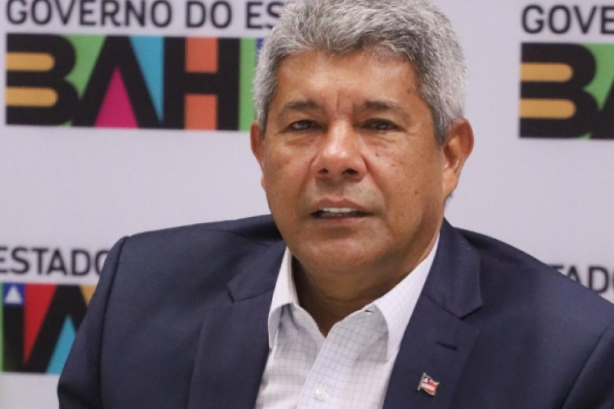 Jerônimo Rodrigues autoriza pagamento da 3° parcela dos precatórios aos professores
