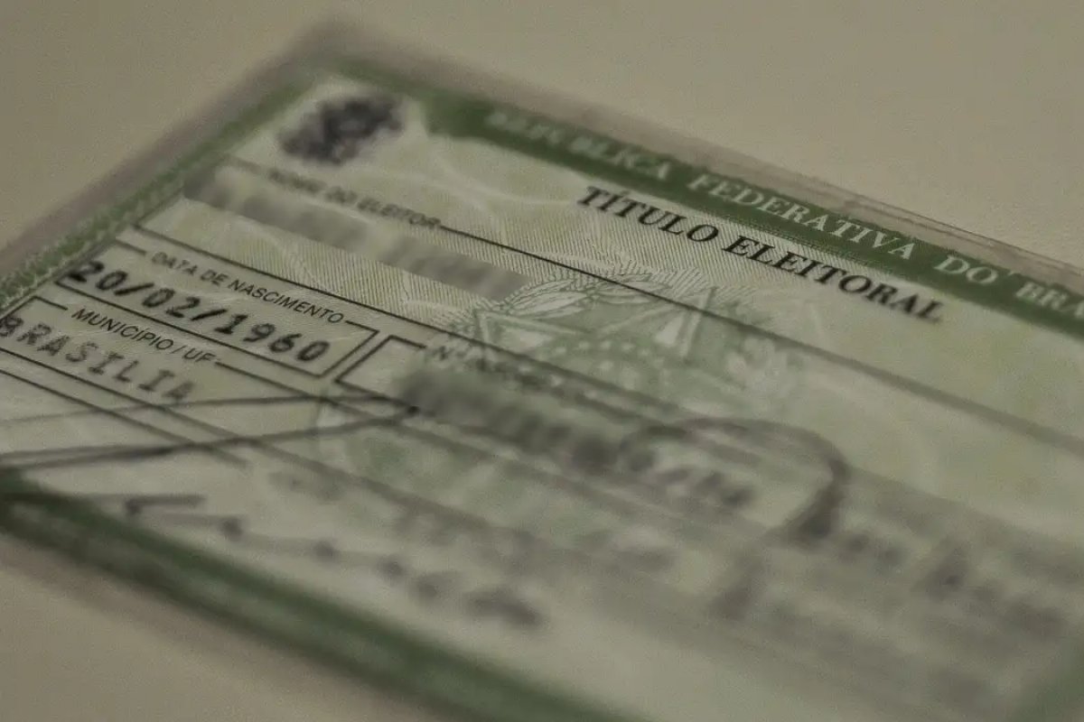 Prazo para tirar e regularizar título de eleitor se encerra nesta quarta-feira (8)