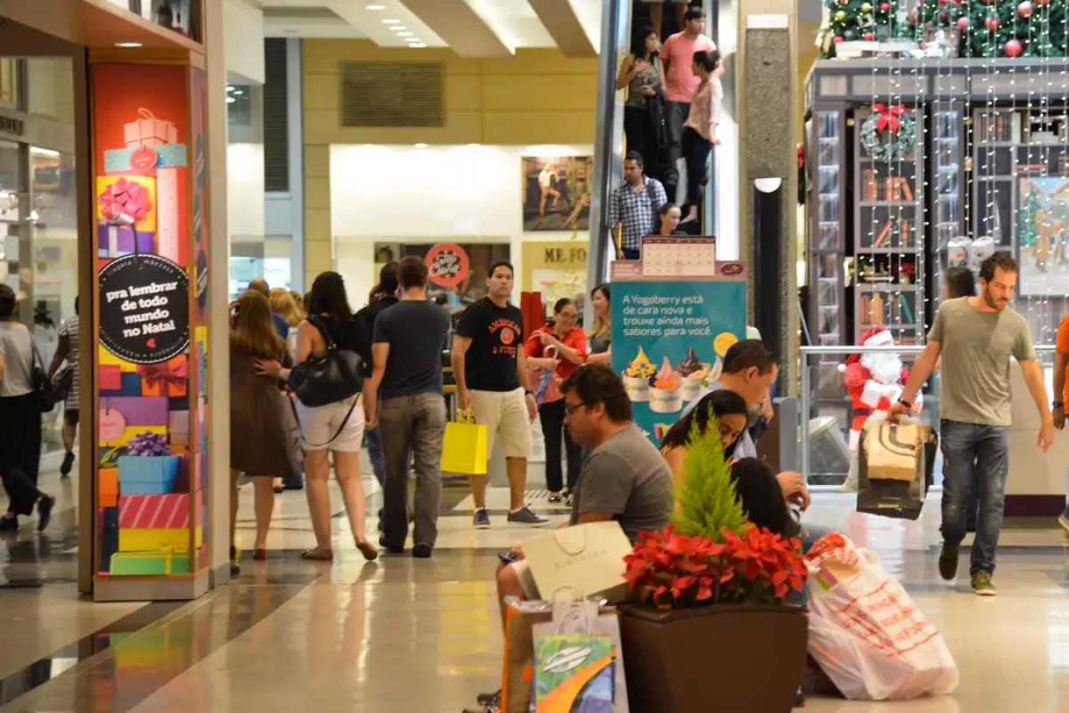 Ipem alerta sobre cuidados na compra de presentes para o Dia das Mães