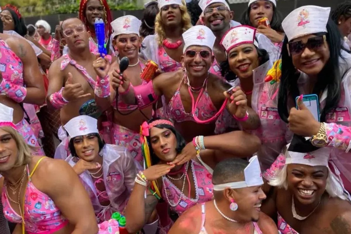 Bloco As Muquiranas recebe selo de equidade e valorização da mulher da Prefeitura de Salvador