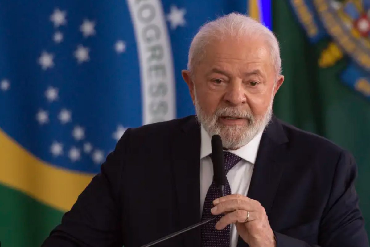 Novas medidas são prometidas por Lula em meio a chuvas no RS