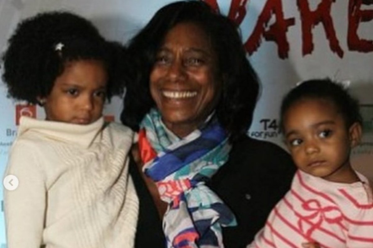 No Dia das Mães, filha de Glória Maria presta linda homenagem a jornalista!