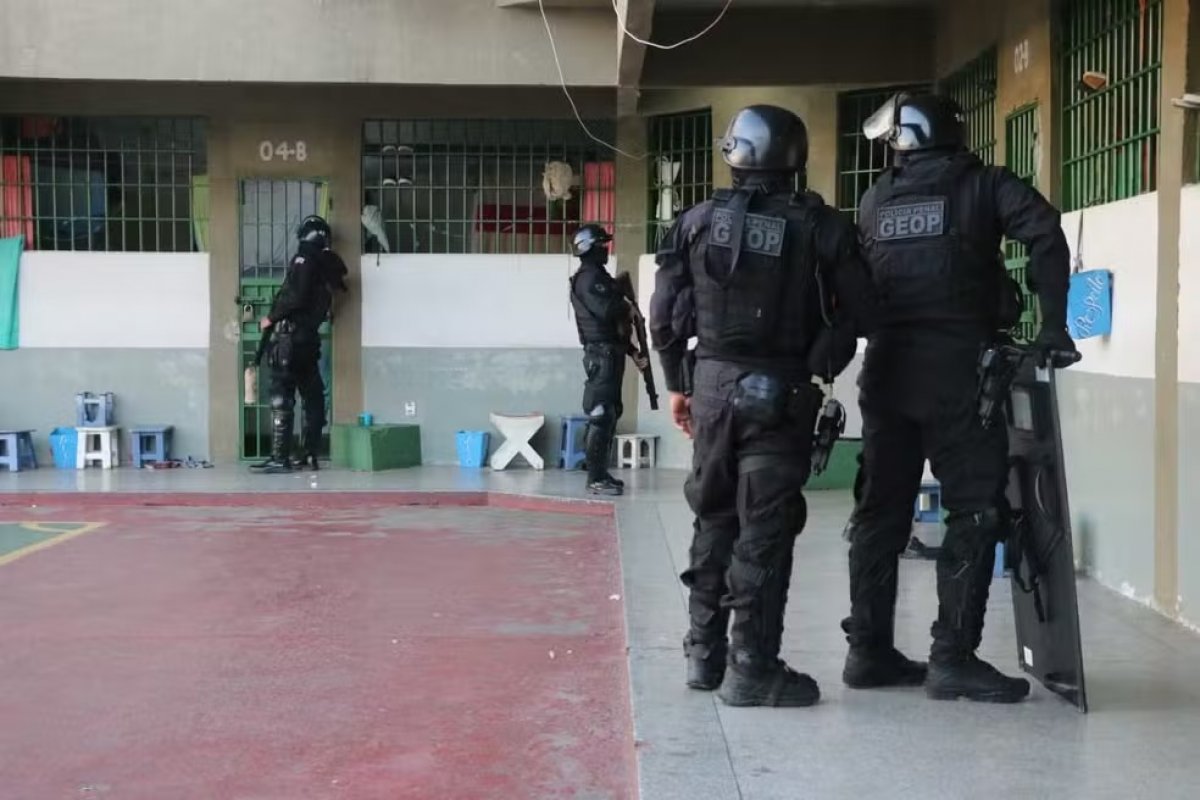 Líderes de facções foram transferidos para presídio de segurança máxima