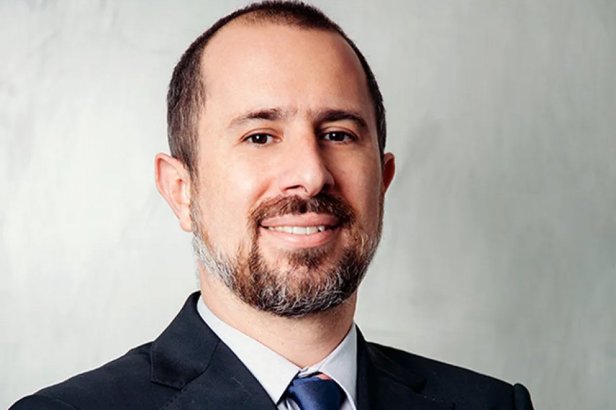 Ministro da CGU se reuniu com seis clientes de seu escritório de advocacia