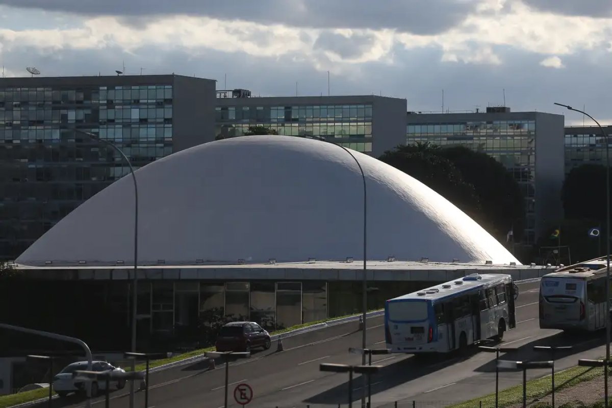 Senado pede rejeição de ação do PL para punir aborto como homicídio