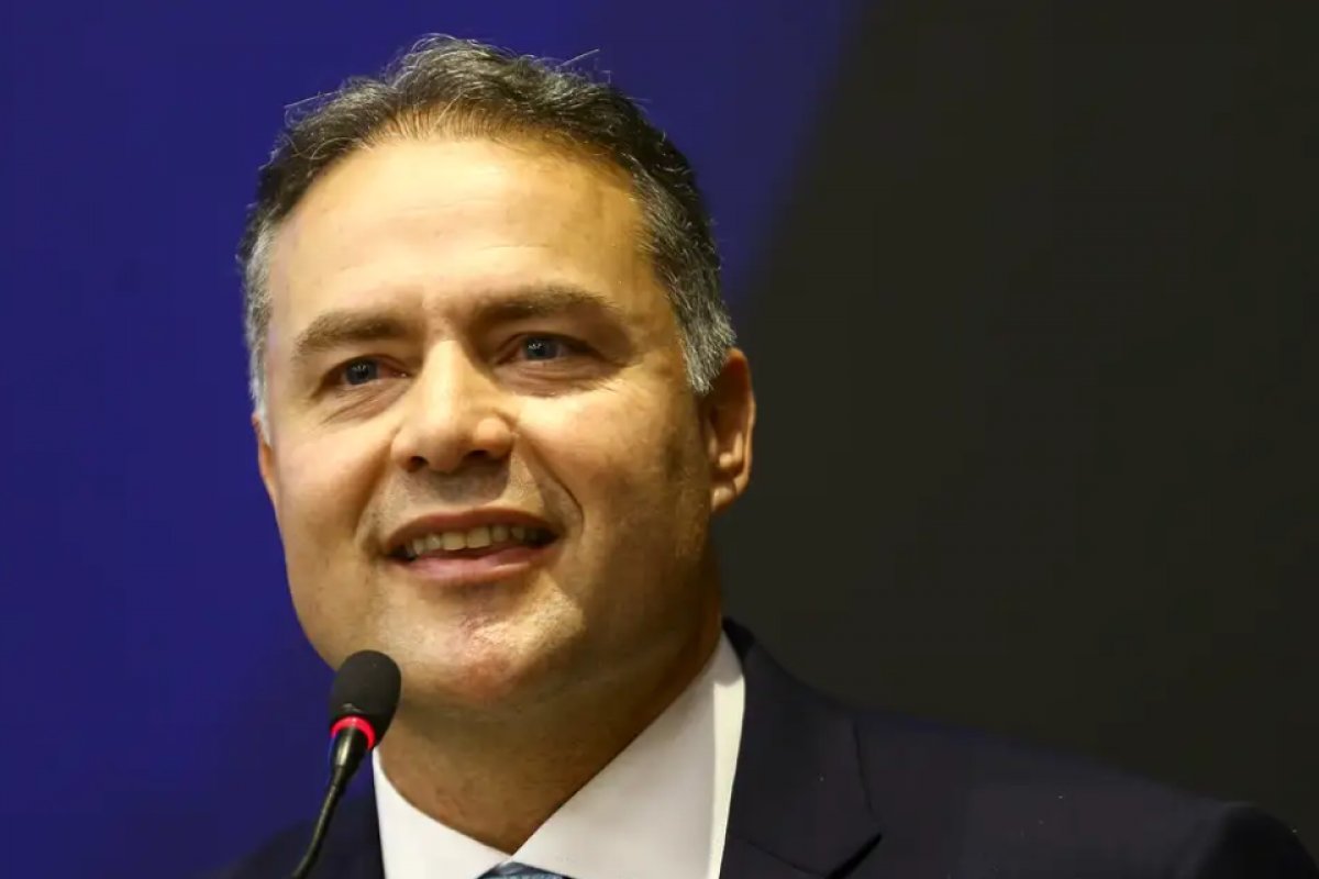 Governo Lula quer contratar estudo sobre canal na lagoa dos Patos até o fim de maio, diz ministro