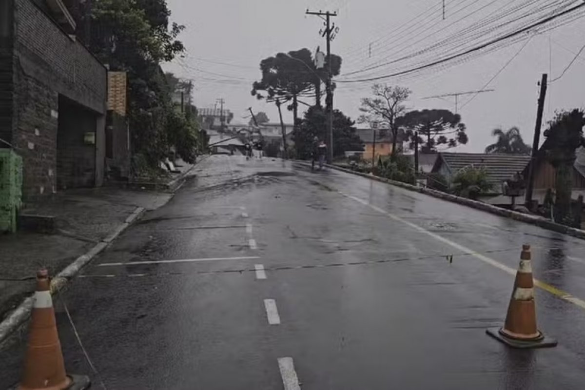 Serra gaúcha deve acumular prejuízo de meio bilhão de reais no turismo devido às enchentes