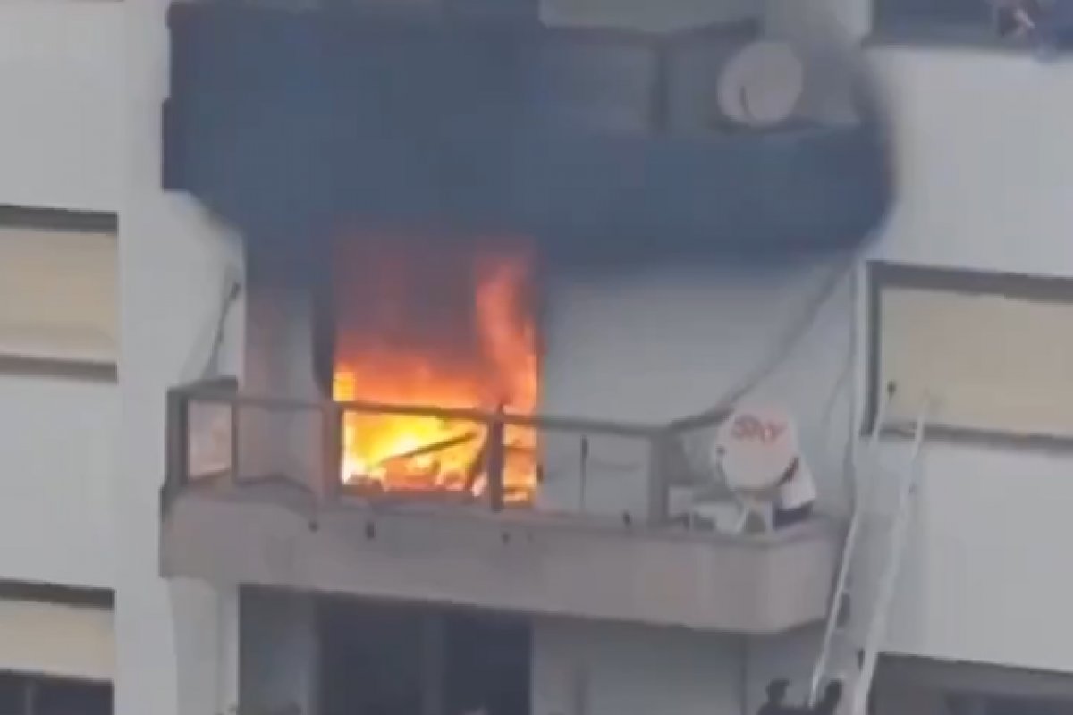 Vídeo: criança é resgatada de incêndio por vizinhos no Rio Grande do Sul