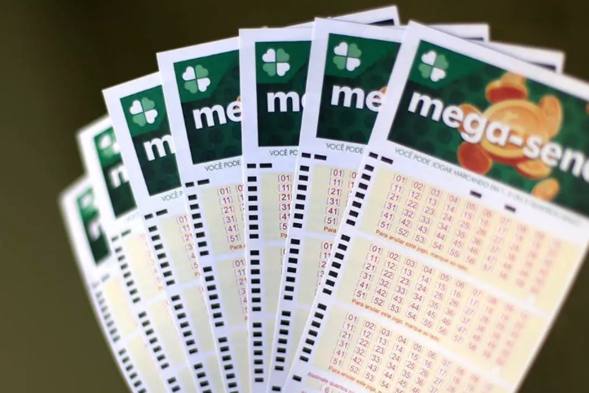 Mega-Sena sorteia prêmio estimado em R$ 30 milhões neste sábado (18)