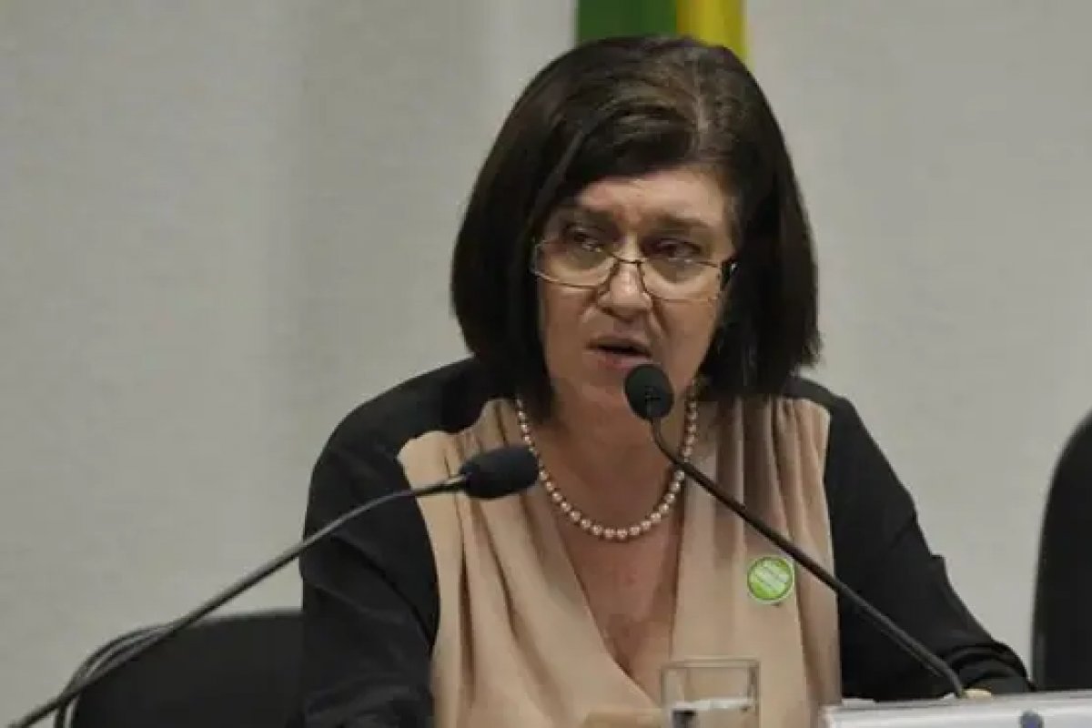 Nova presidente da Petrobras pede intervenção de Lula para exploração de petróleo na Foz do Amazonas