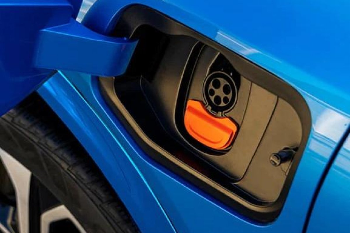 Nova geração de Híbridos plugin da GM chega em 2027, diz Mary Barra