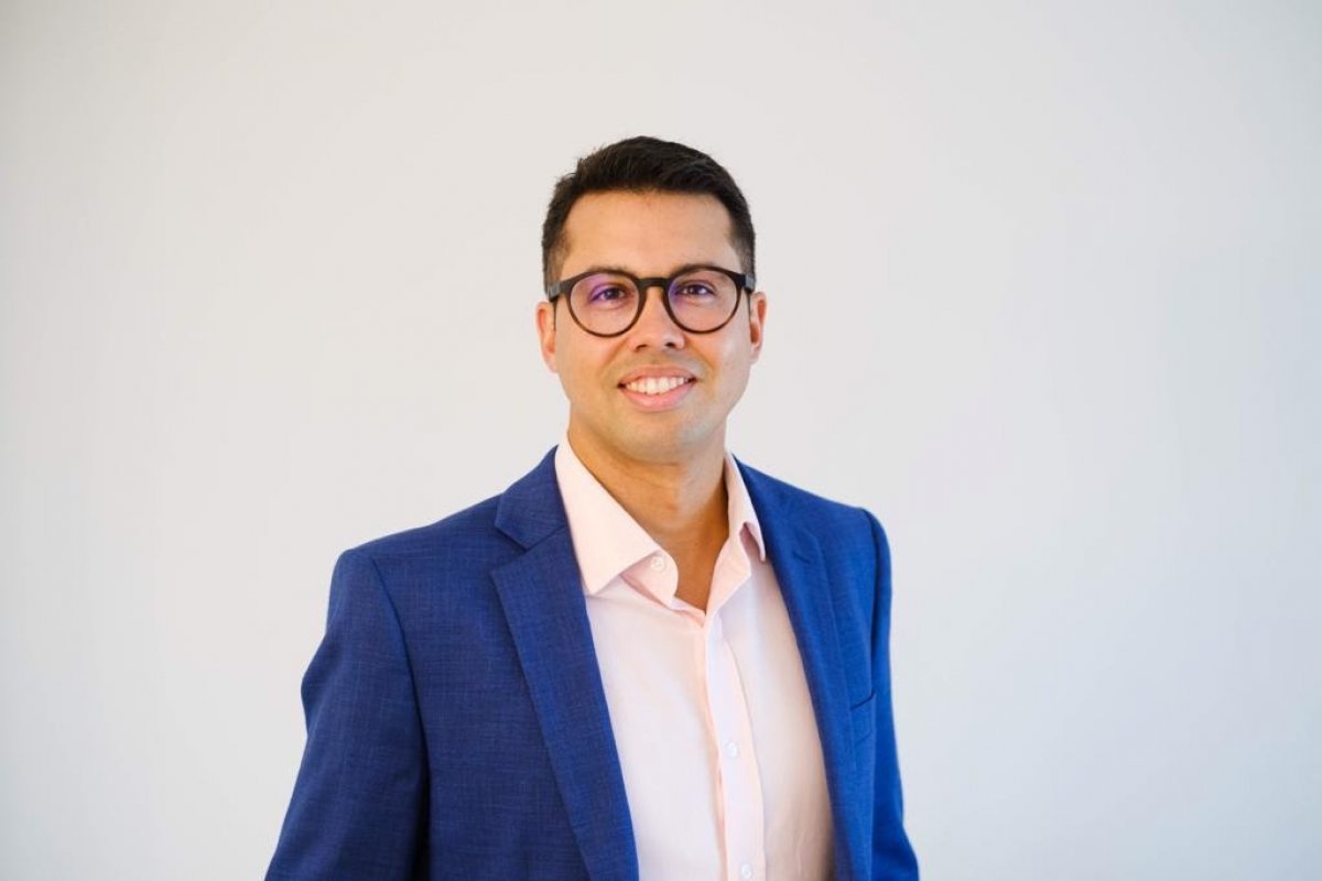 Médico baiano participa de congresso na Itália, que debate inovações nos tratamentos ginecológicos!