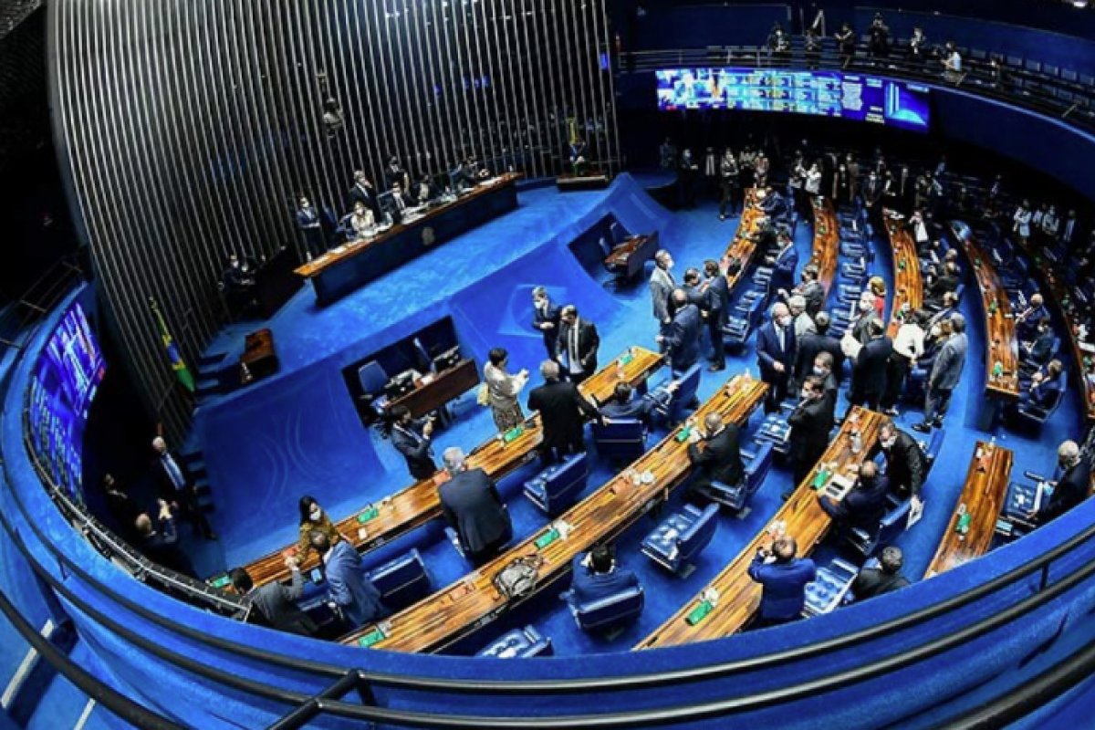 Senado aprova uniformização da taxa de juros em contratos de dívidas