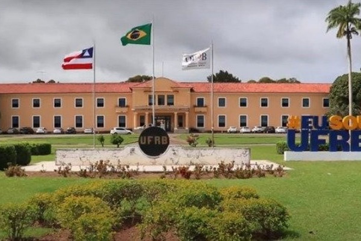 Estudantes da UFRB em Santo Amaro ocupam campus e pedem auxílios de permanência