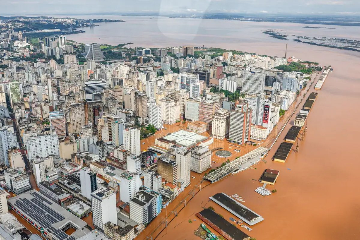 Após enchentes, confiança do empresário gaúcho tem queda semelhante ao nível de pandemia, diz estudo
