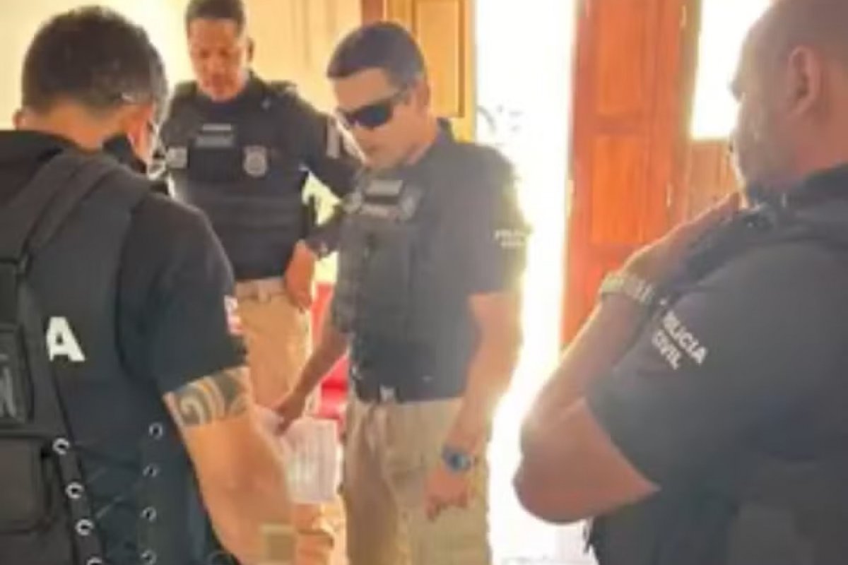 Homem investigado por armazenar conteúdo de abuso sexual infantil é detido na Bahia