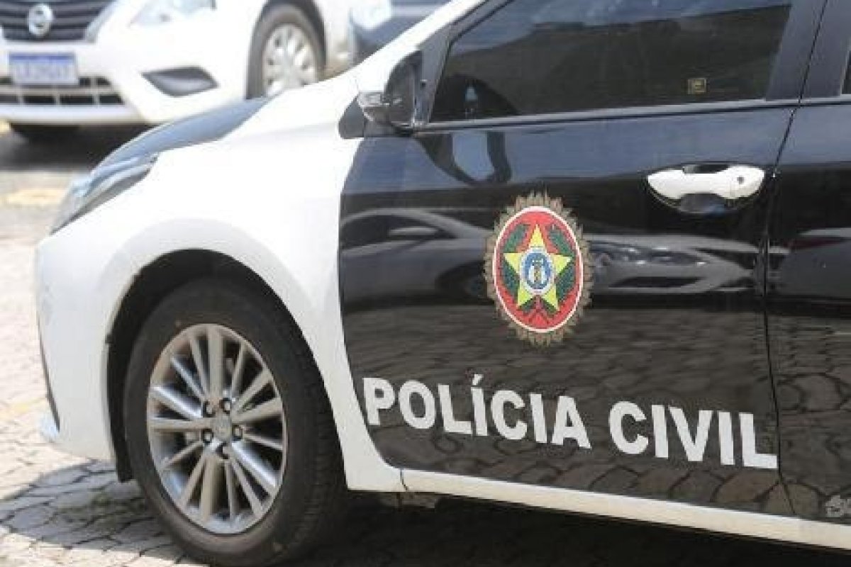 Criança de 7 anos desenha estupro sofrido por ela no Rio de Janeiro