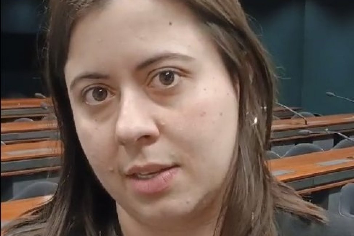 Greve nas universidades: Sâmia Bomfim espera proposta melhor do governo Lula aos servidores