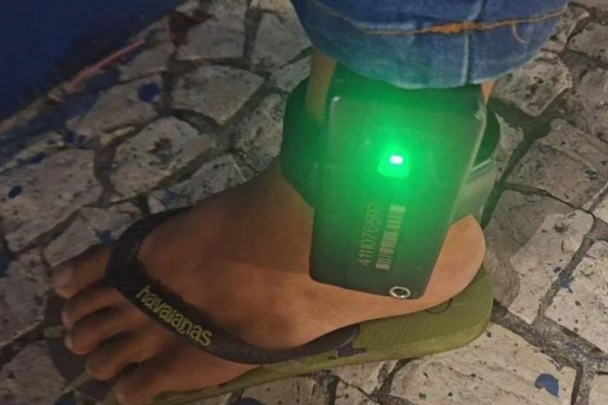 'Quadrilha da tornozeleira eletrônica': Grupo movimentava tráfico de armas e drogas na capital baiana