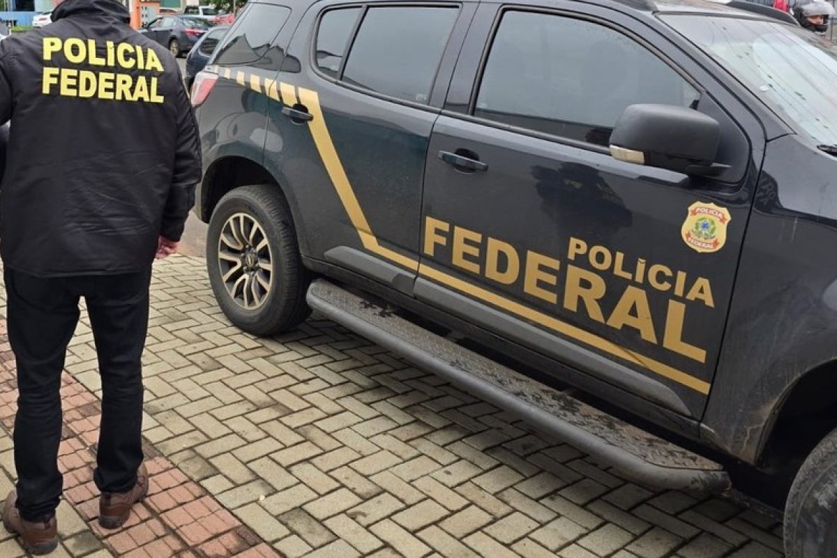 PF teme colapso com responsabilidade de fiscalizar CACs e quer 3.000 novos cargos