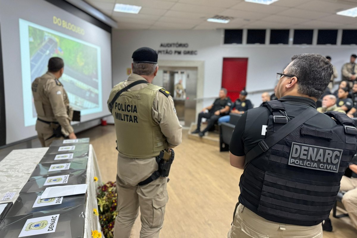 Vídeo: Operação reprime tráfico em conjunto habitacional de Salvador