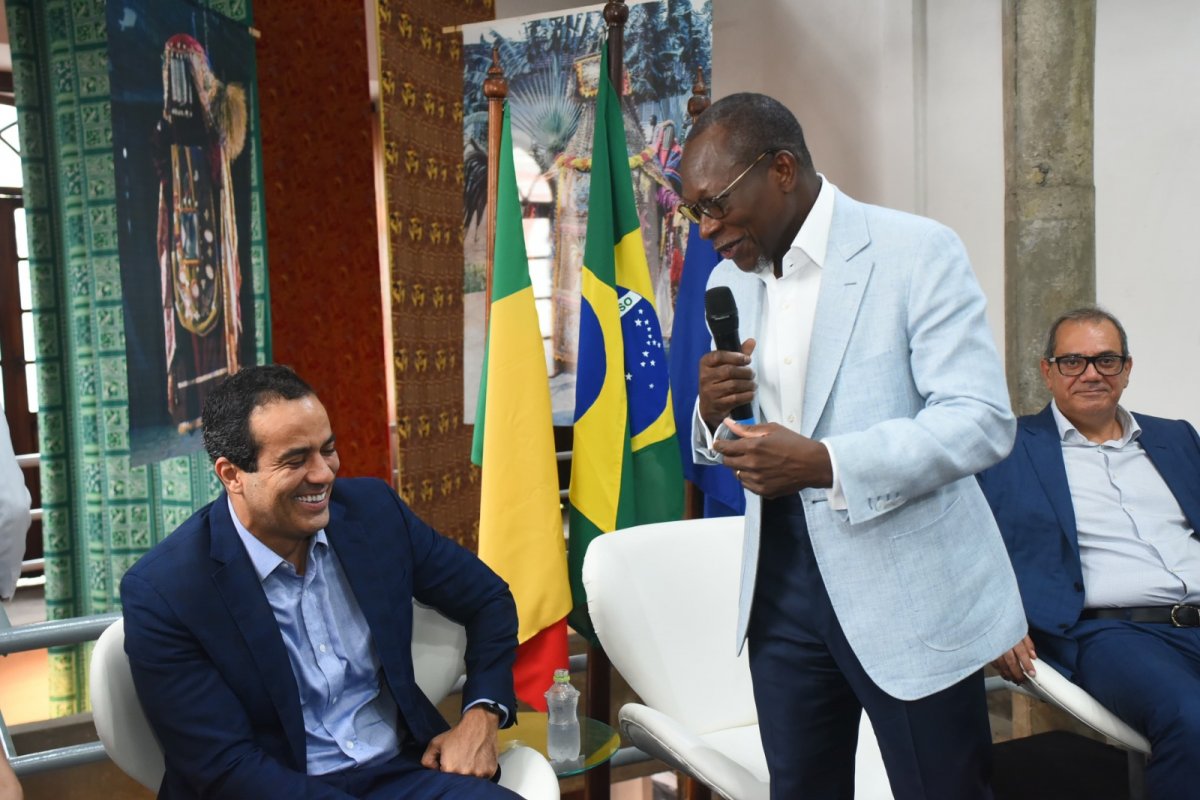 Bruno Reis e presidente do Benim discutem criação de voo direto entre Salvador e o país africano