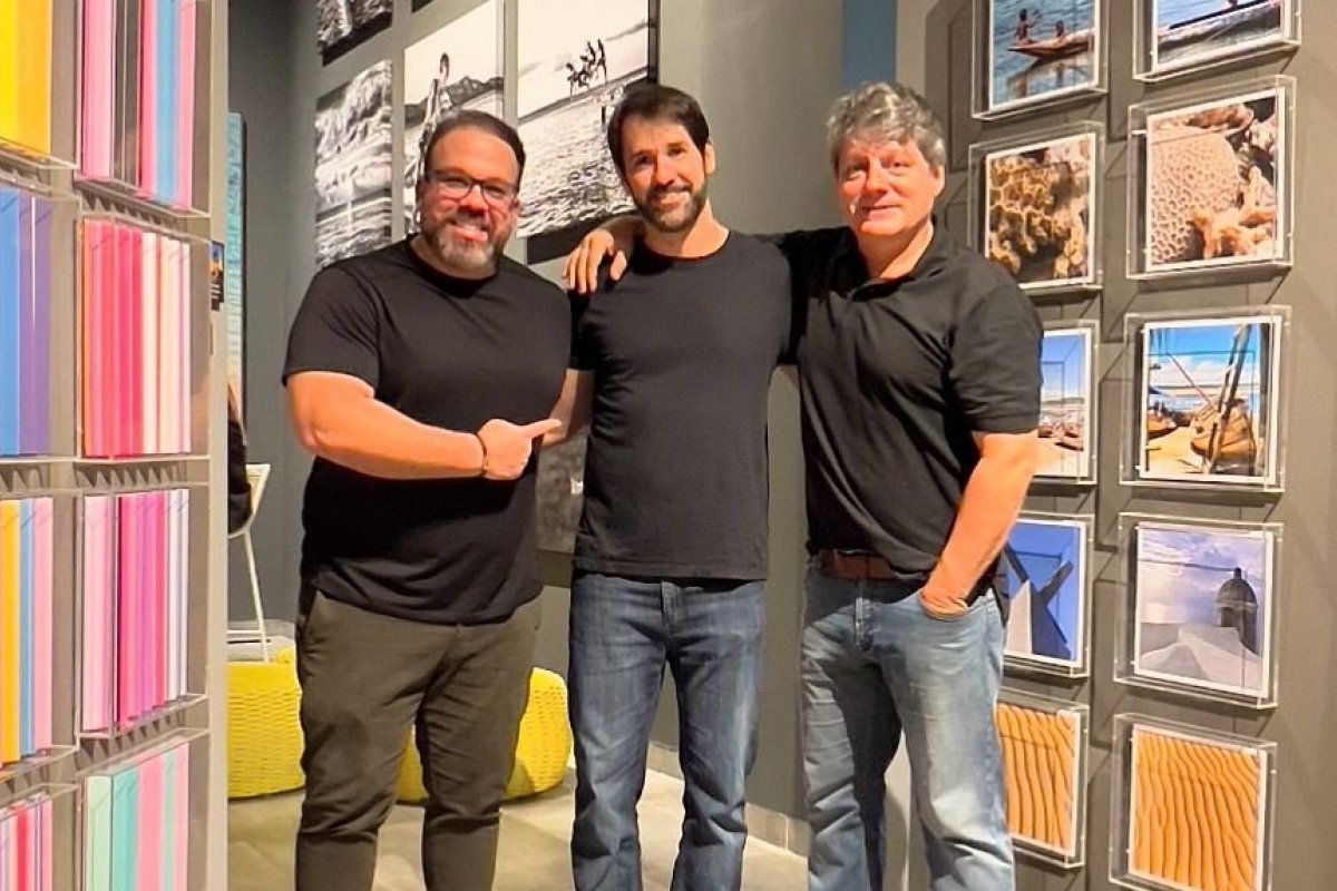 Galeria de arte comemora três anos em shopping da capital baiana!