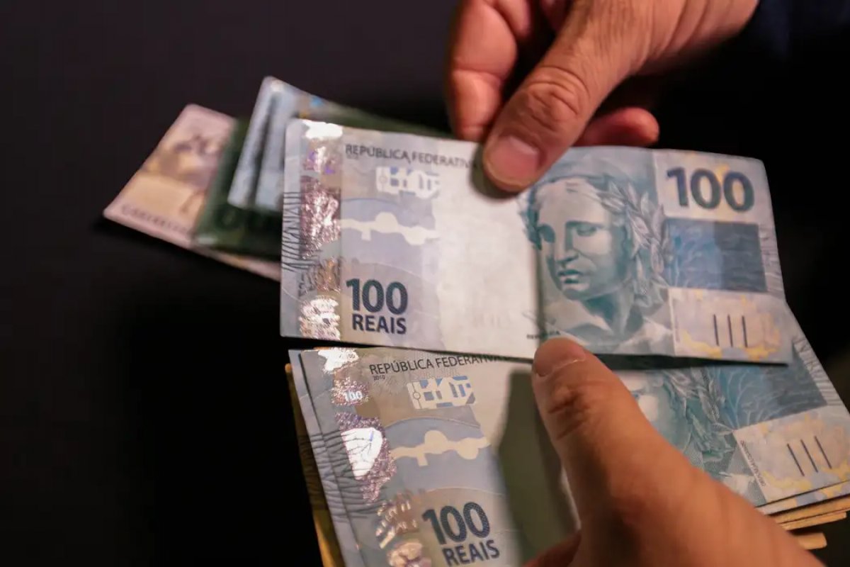 Governo Central registra superávit primário de R$ 11,1 bilhões em abril