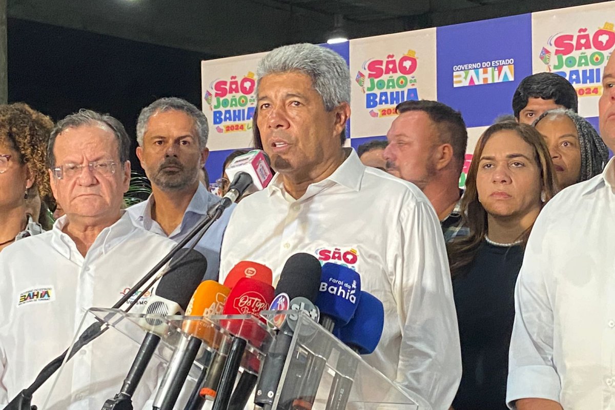 Vídeo: "Não pense que é barato, banda, cantores, e as vezes o palco", diz Jerônimo sobre investimentos realizados nos festejos juninos