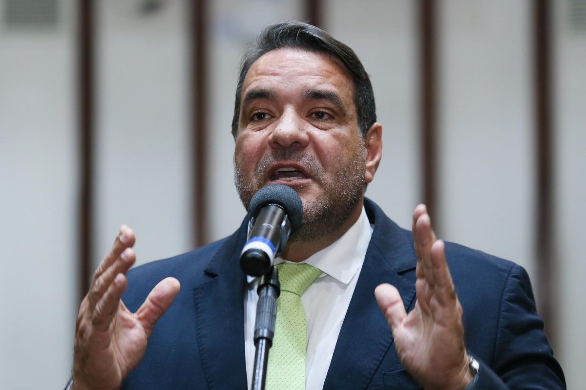 Alan Sanches diz que Jerônimo pode ampliar remuneração de servidores: ‘só falta boa vontade’