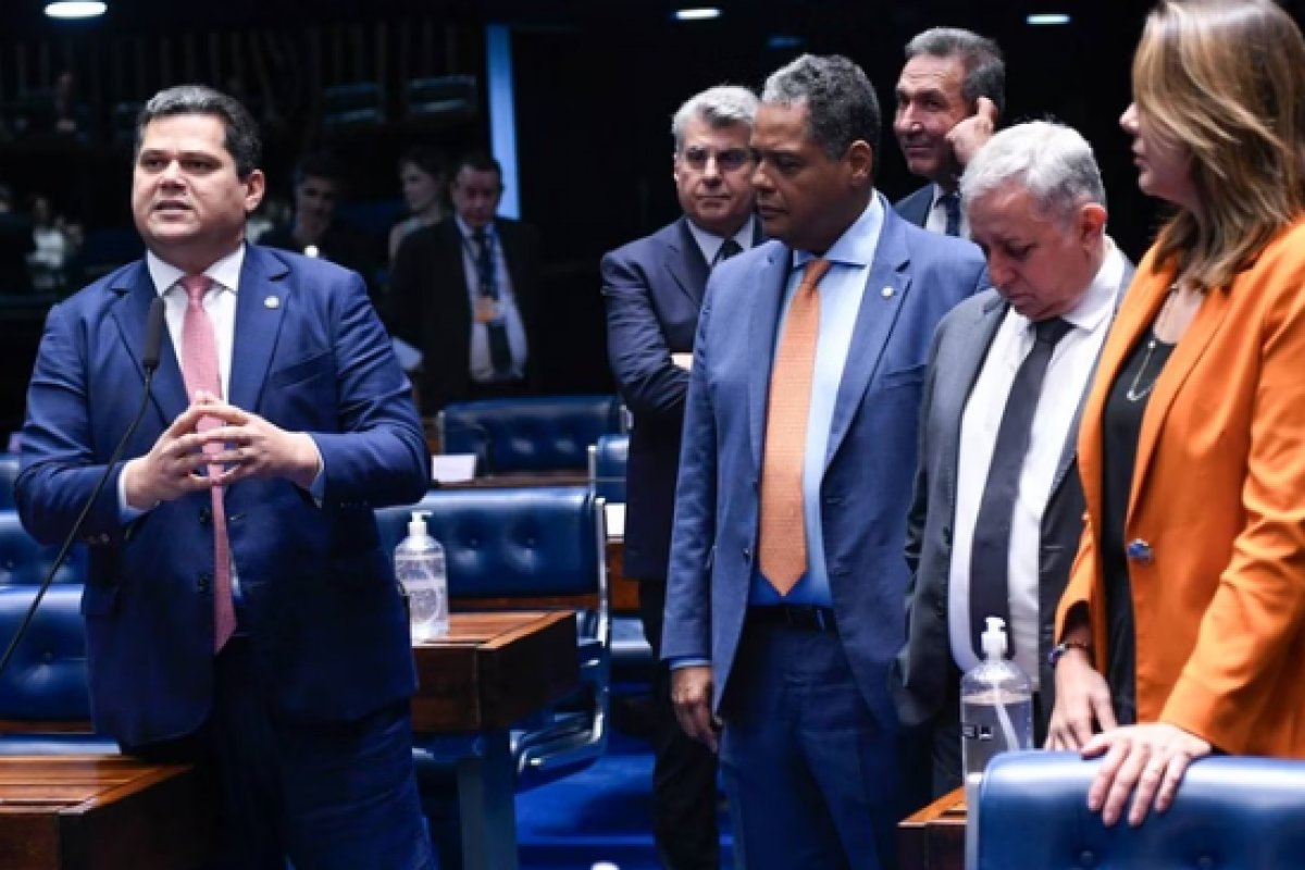 Senado levanta reclamação contra Câmara por tempo curto para analisar PLs