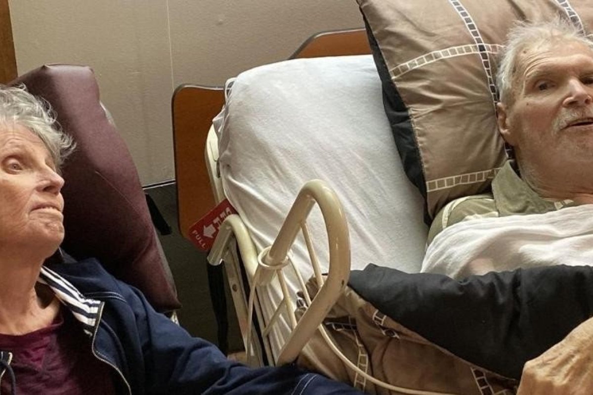 Após 65 anos de união, casal morre no mesmo dia