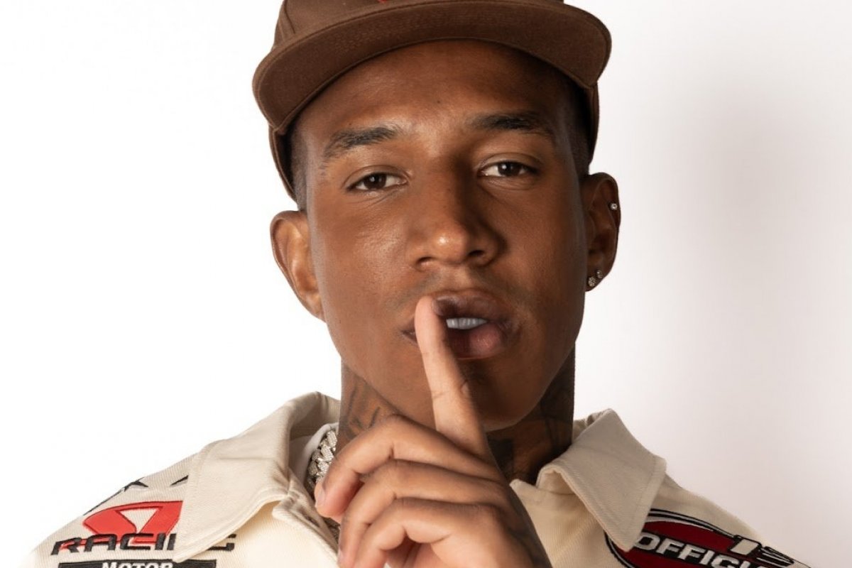 Spark (também conhecido nos gramados como Anderson Talisca) lança o trap “Medusa”!