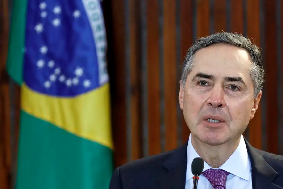 Barroso diz que "estamos atrasados" em enfrentar questão ambiental