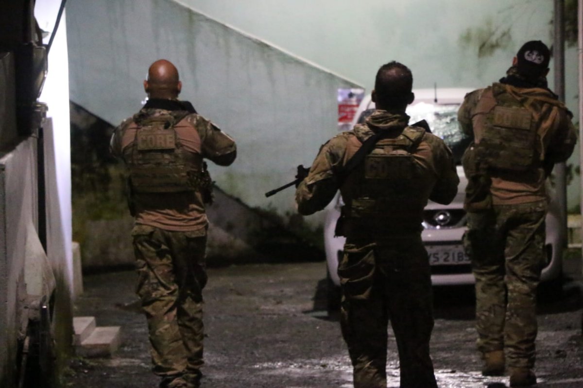 Nove integrantes de facção são presos durante Operação Duplo X