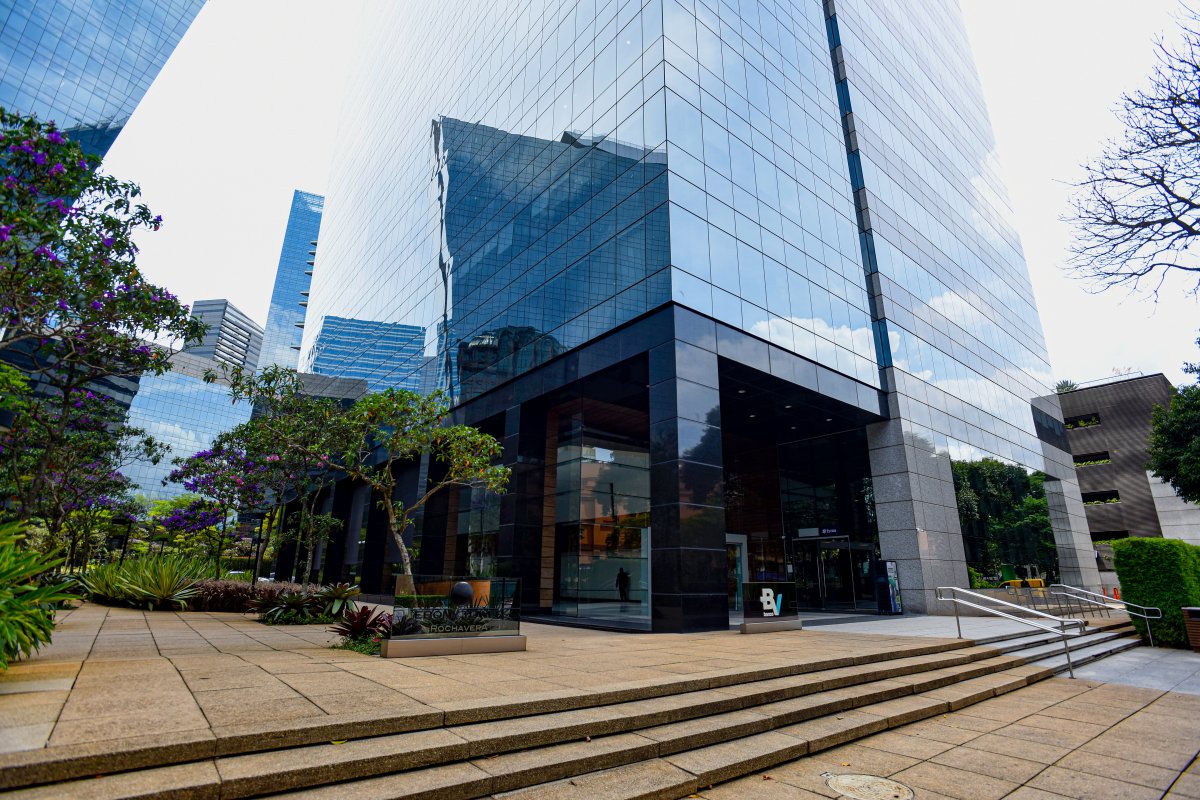 Banco BV abre vagas afirmativas nos programas de Estágio e Jovem Aprendiz!