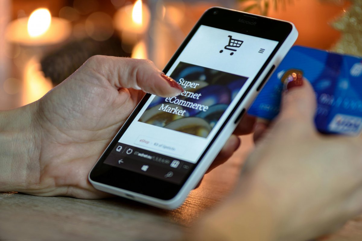 Veja o que muda nas compras na Shein e Shopee com 'taxa das blusinhas'