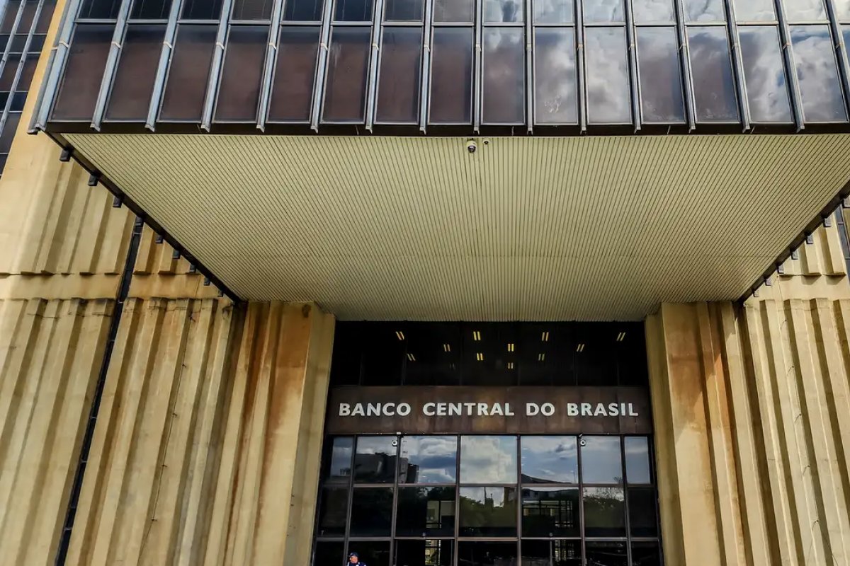 Mais de R$ 8 bilhões estão disponíves para resgate em sistema do Banco Central